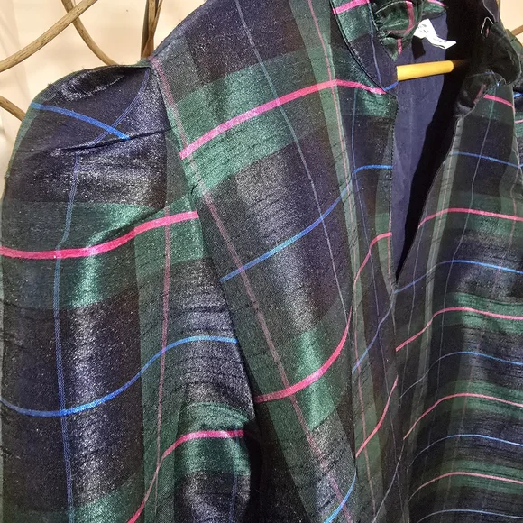 Crown & Ivy Multicolor Ruffle Blouse - Picture 6 of 6